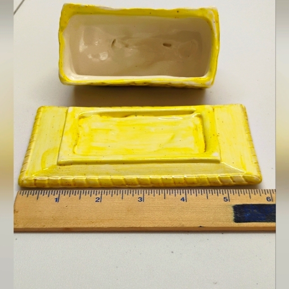 Vintage Ceramic Wicker Butter Dish Yellow With Fruit Accents Retro F-3 - Picture 6 of 8
